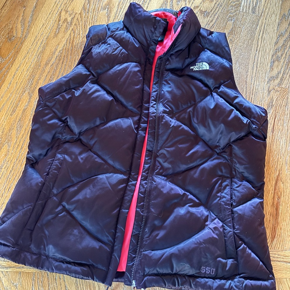 The North Face Women Maroon Plum Puffer Down 550 XL Vest